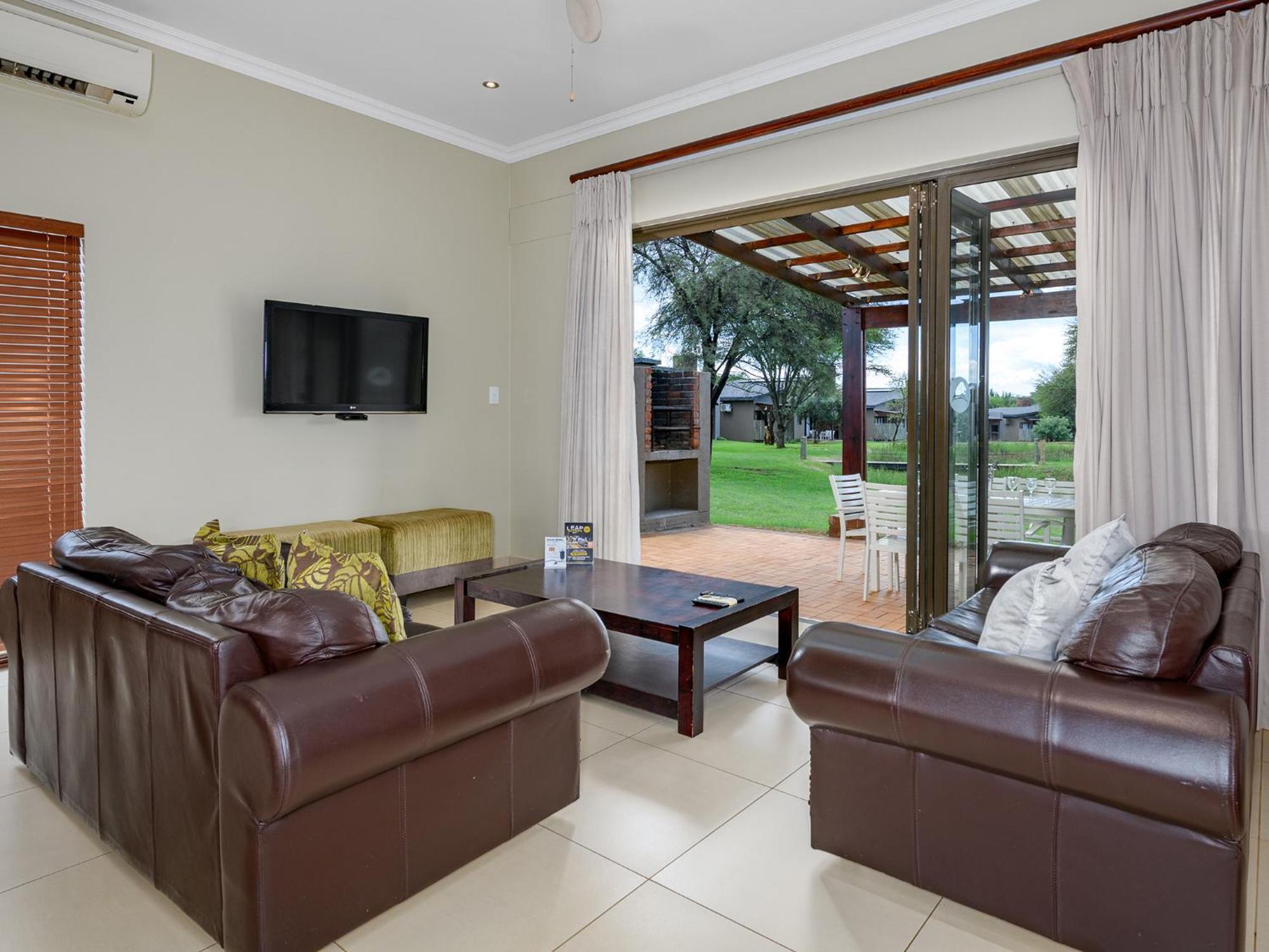 Monomotapa Village @ Legend Golf And Safari Resort Golders Green Exterior photo