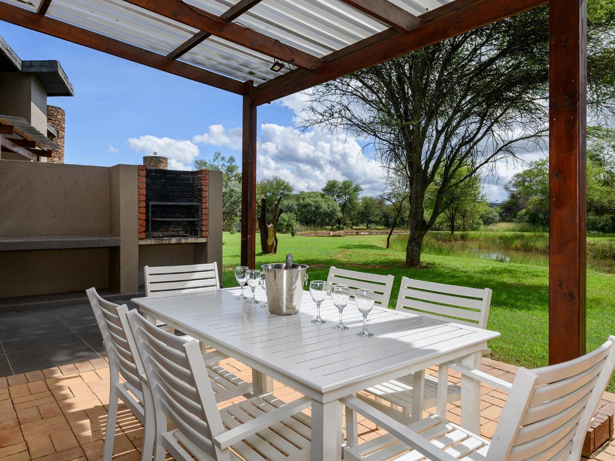 Monomotapa Village @ Legend Golf And Safari Resort Golders Green Exterior photo