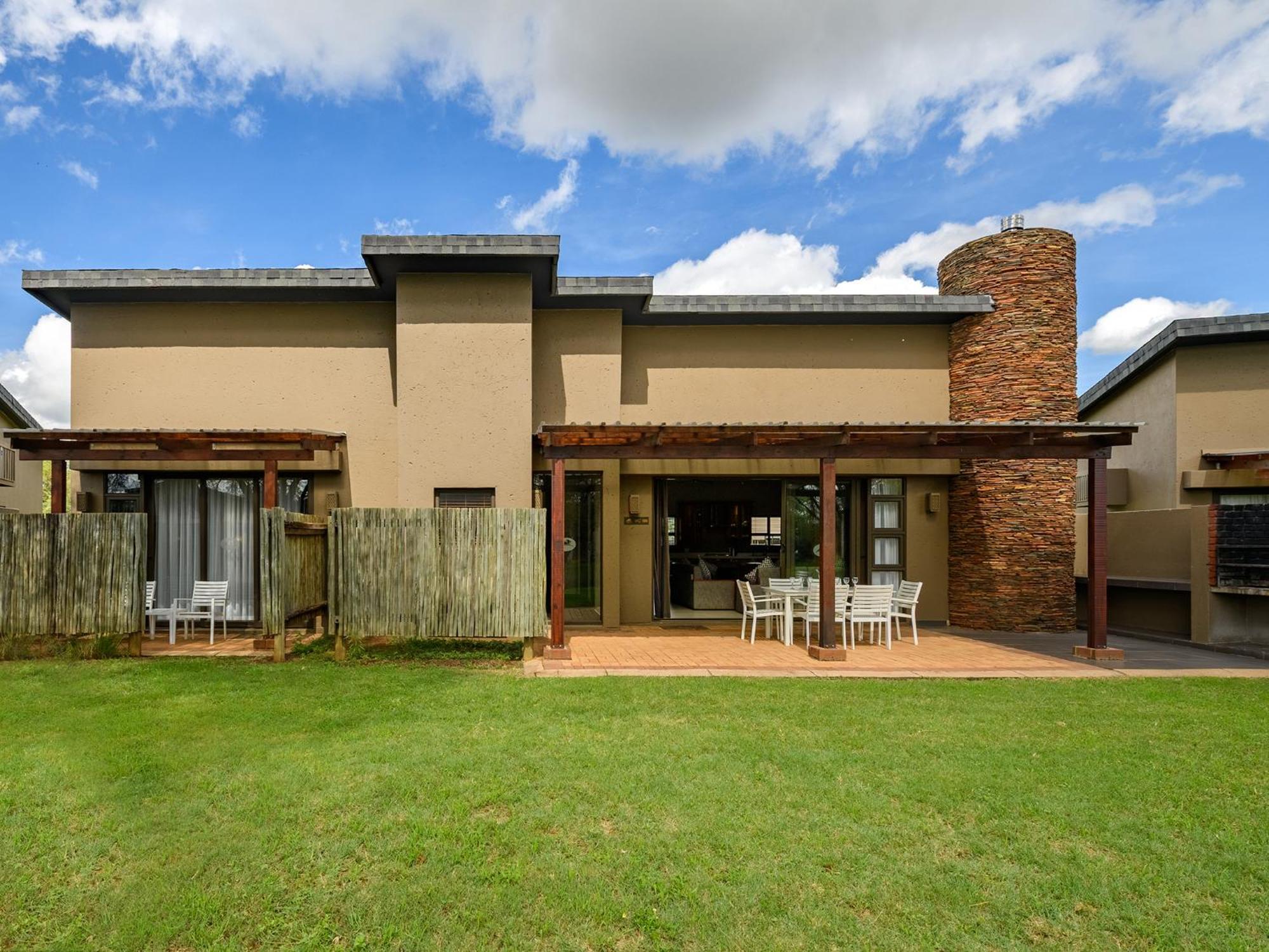 Monomotapa Village @ Legend Golf And Safari Resort Golders Green Exterior photo